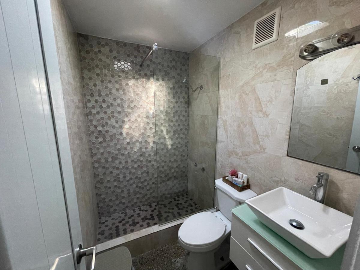 “Lucor D-Eight House” New Entire Home In The Town… Rincon Ngoại thất bức ảnh